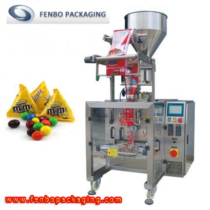 triangle snack food pouch vffs bagging packaging machine-FBSW1022 triangle snack food pouch vffs bagging packaging machine-FBSW1022