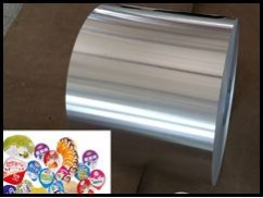 Foil lid and aluminum sealing film - two different yogurt cup packaging materials