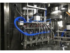 How are stand up pouches filled? How are stand up pouches filled?