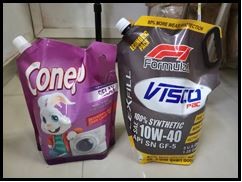 Two different handle of corner spout stand up pouch Two different handle of corner spout stand up pouch