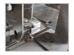 Two different pouch loader of stand up bag machine Two different pouch loader of stand up bag machine